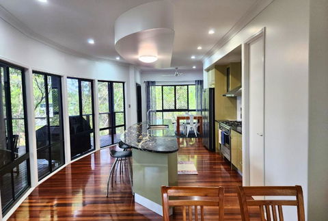 EUROLIE ON HIGH At Kingfisher Bay Fraser Island - New Castle Holiday 4
