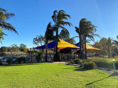Paradise Lakes Motel Shepparton - New Castle Holiday 2