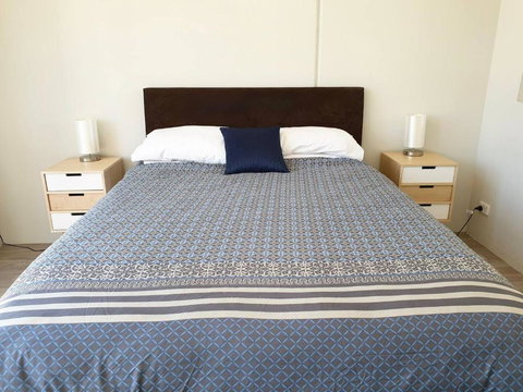Waverley Apartment E-one Bedroom Wifi Available - New Castle Holiday 2