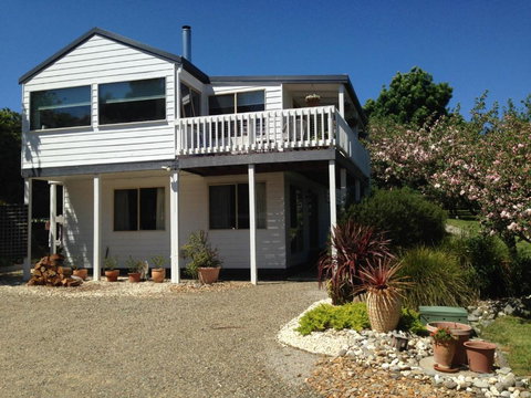 Yarra Glen Bed & Breakfast - New Castle Holiday 0