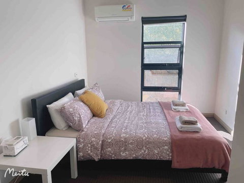 Yarra Valley Badgers Brook Winery House 1 - New Castle Holiday 1