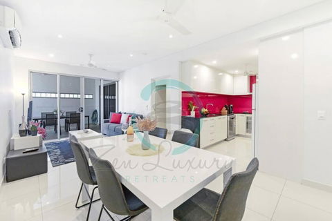 ZEN Central Bliss 2BR Holiday Retreat In The CBD - New Castle Holiday 1