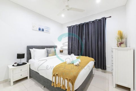 ZEN Central Bliss 2BR Holiday Retreat In The CBD - New Castle Holiday 2