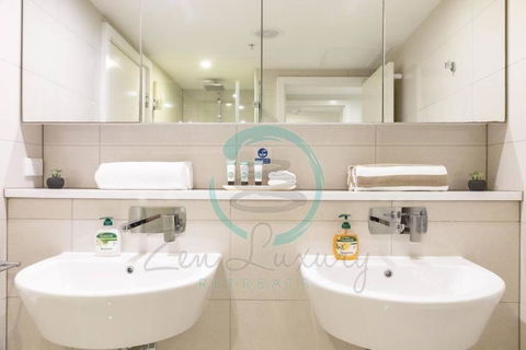 ZEN SUN CITY Cozy 2-BR/2-BA Ocean View Retreat - New Castle Holiday 2