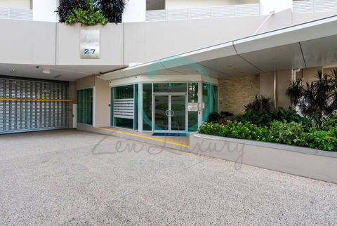 ZEN Tree Blossom: 3-BR Luxury Apt Near Waterfront - New Castle Holiday 1