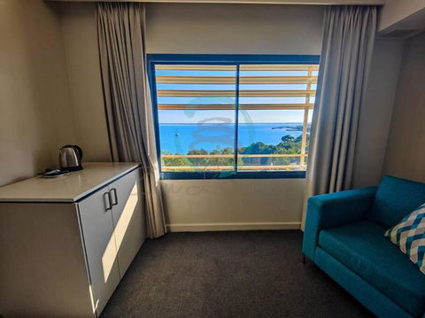 ZEN88 ESPLANADE: Hotel Suite W/ Ocean/Sunset Views - New Castle Holiday 2