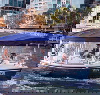 2-Hour Self-Drive Boat Hire on the Yarra River - New Castle Holiday