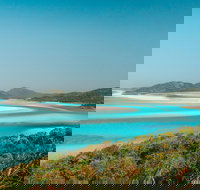 Whitehaven Beach and Hill Inlet Lookout Full-Day Snorkeling Cruise by High-Speed Catamaran - New Castle Holiday