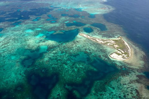 Pink Lake + Abrolhos Islands Scenic Flight - New Castle Holiday 5