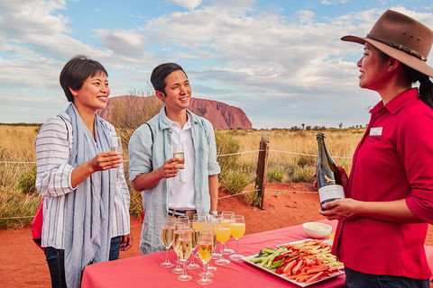 Uluru (Ayers Rock) Sunset Tour - New Castle Holiday 5
