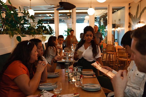 Drinks & Bites In Potts Point Private Tour - New Castle Holiday 4