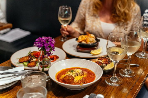 The Flavors Of Perth: Fremantle Wine & Bites Private Tour - New Castle Holiday 0