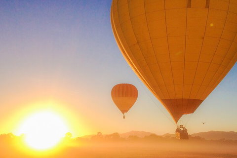 Hot Air Ballooning Tour From Northern Beaches Near Cairns - New Castle Holiday 1