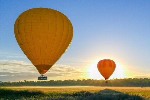 Hot Air Ballooning Tour From Northern Beaches Near Cairns - New Castle Holiday 5