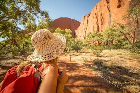 7-Day Guided Tour Of Alice Springs With Accommodation Included - New Castle Holiday 2