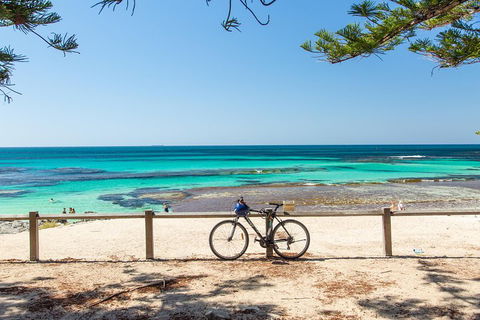 Fremantle To Rottnest Island Roundtrip Ferry Ticket - New Castle Holiday 3
