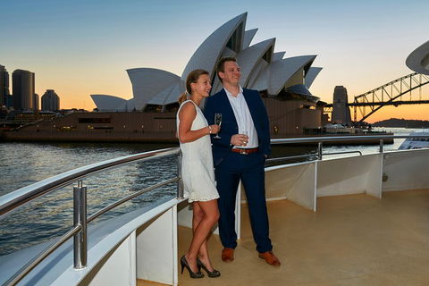 Sydney Harbour Sunset Dinner Cruise - New Castle Holiday 3