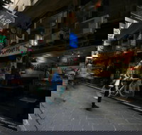 Central Melbourne Walking Tour - New Castle Holiday