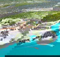 Half-Day Willie Creek Pearl Farm Tour with Helicopter Flight - New Castle Holiday