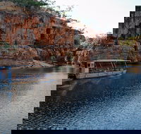 Darwin to Katherine Day Trip by Air Including Nitmiluk Katherine Gorge Cruise - New Castle Holiday
