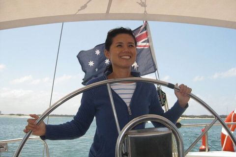 Gold Coast Sunset Cruise With Sparkling Wine & Nibbles Platter - New Castle Holiday 1