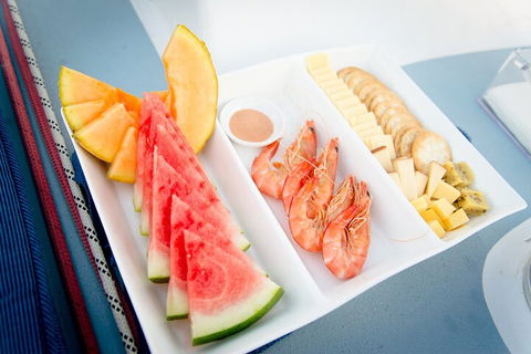 Gold Coast Sunset Cruise With Sparkling Wine & Nibbles Platter - New Castle Holiday 5