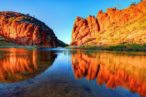 West MacDonnell Ranges Day Trip From Alice Springs - New Castle Holiday 2