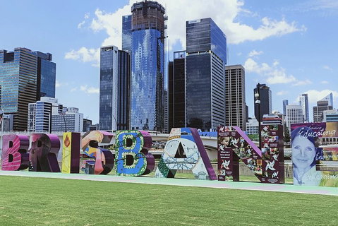 Brisbane City Essentials Walking Tour - New Castle Holiday 4