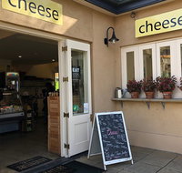 Small Group Adelaide Hills and Hahndorf Hideaway Tour from Adelaide - New Castle Holiday