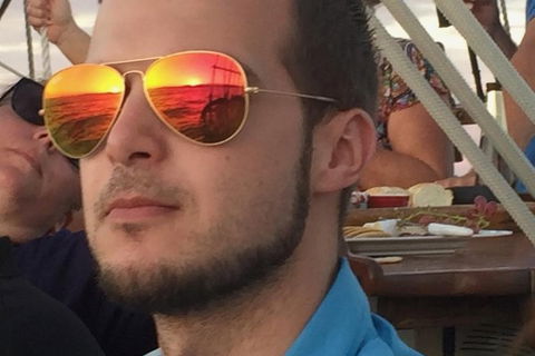 Whitsunday Islands Private Sailing Experience With Snorkeling & Langford Reef - New Castle Holiday 3