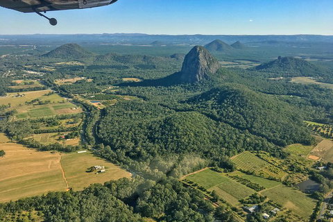 Deluxe Seaplane Tour Noosa To Glasshouse Adventure For 2 With Photobook - New Castle Holiday 4