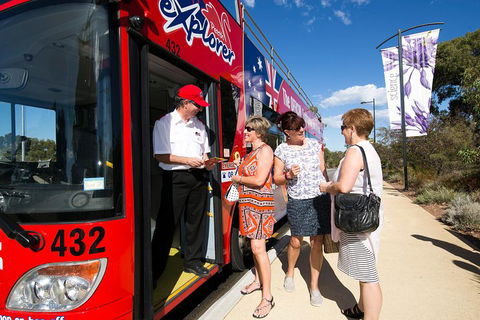 Perth Hop-On Hop-Off Bus Tour - New Castle Holiday 3
