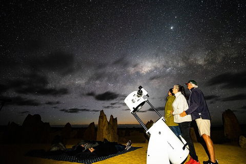 Pinnacles Desert Sunset Stargazing Tour - New Castle Holiday 4