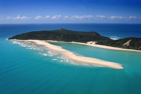 Great Beach Drive 4WD Tour - Private Charter From Noosa To Rainbow Beach - New Castle Holiday 3